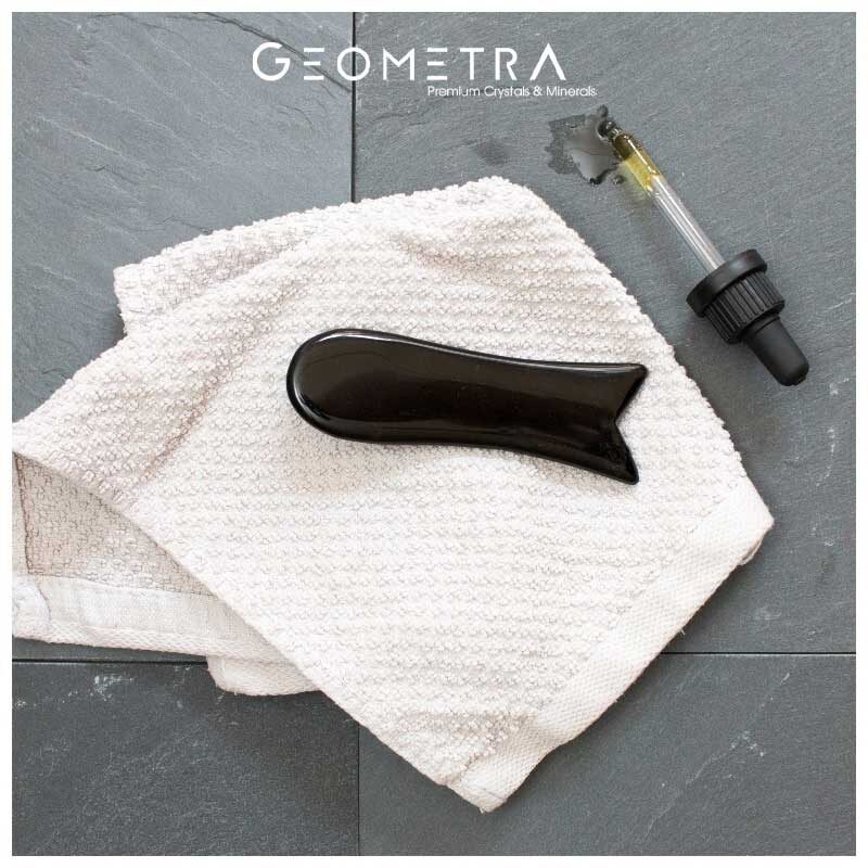 obsidyen gua sha 1